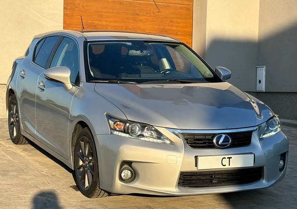 Lexus CT cena 43500 przebieg: 230000, rok produkcji 2011 z Poznań małe 232